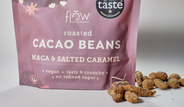 Boabe de cacao prăjite cu caramel sărat & maca